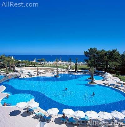 Queens Park Resort 12